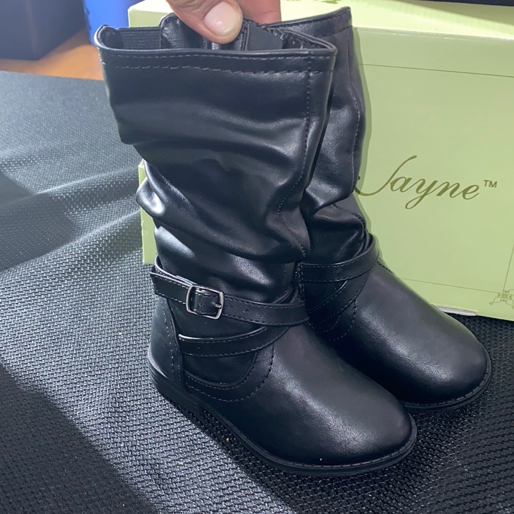 Girls high top boots